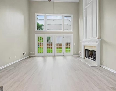 5175 Cinnabar Drive - Photo Thumbnail 2