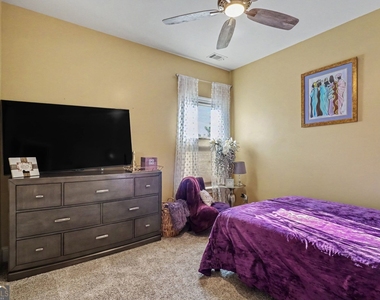 7910 Ansbury Park Way - Photo Thumbnail 13