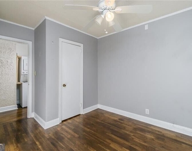 312 Phillips Drive Se - Photo Thumbnail 6