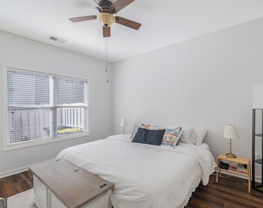 1802 Willow Branch Lane - Photo Thumbnail 7