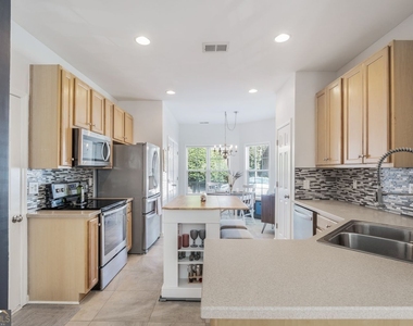 1802 Willow Branch Lane - Photo Thumbnail 14