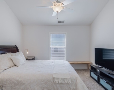 1802 Willow Branch Lane - Photo Thumbnail 25