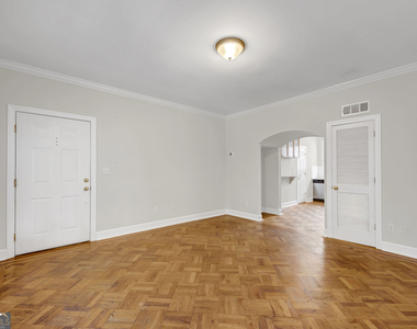 878 Briarcliff Road Ne - Photo Thumbnail 14