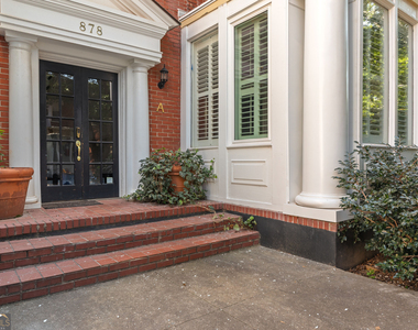 878 Briarcliff Road Ne - Photo Thumbnail 15