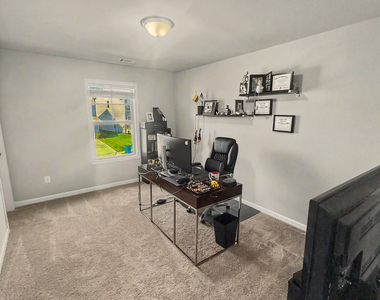 369 Auburn Crossing Drive - Photo Thumbnail 30