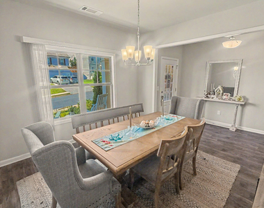 369 Auburn Crossing Drive - Photo Thumbnail 6