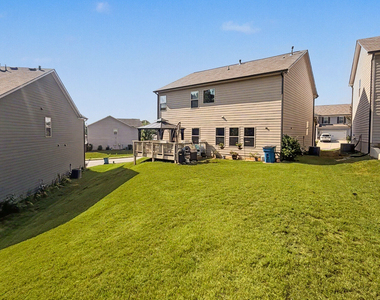 369 Auburn Crossing Drive - Photo Thumbnail 39