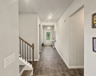 369 Auburn Crossing Drive - Photo Thumbnail 21