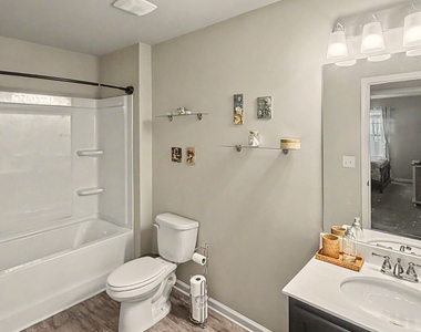 369 Auburn Crossing Drive - Photo Thumbnail 29
