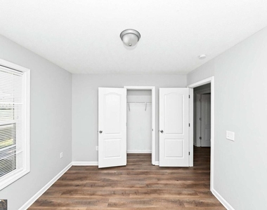 54 Dane Lane - Photo Thumbnail 8