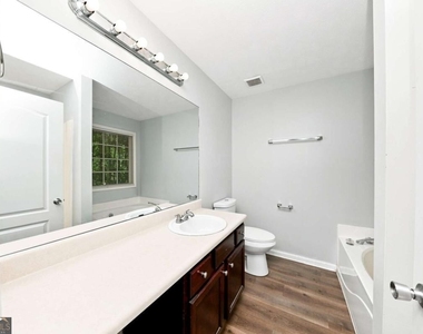 54 Dane Lane - Photo Thumbnail 11