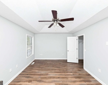 54 Dane Lane - Photo Thumbnail 7