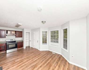 54 Dane Lane - Photo Thumbnail 2
