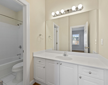 5826 Riverstone Circle - Photo Thumbnail 29
