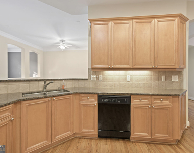 5826 Riverstone Circle - Photo Thumbnail 8