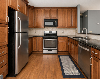 105 Celia Court - Photo Thumbnail 4