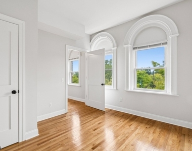 21 Union Pl Unit 3 - Photo Thumbnail 15