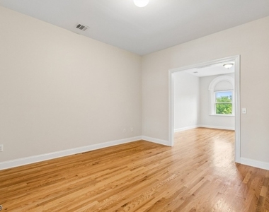 21 Union Pl Unit 3 - Photo Thumbnail 13