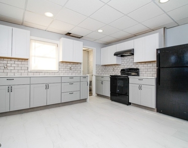 2 Baker Ave - Photo Thumbnail 3