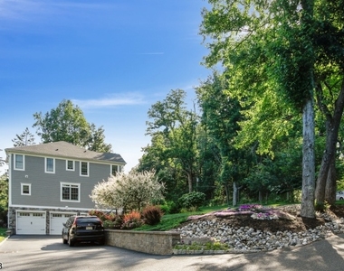 51 Mountain Ave - Photo Thumbnail 1