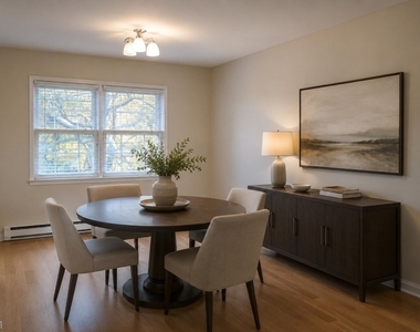 511 Downer St - Photo Thumbnail 2