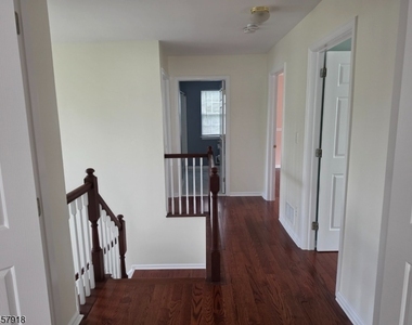 36 Wexford Way - Photo Thumbnail 13