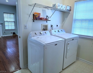 36 Wexford Way - Photo Thumbnail 27
