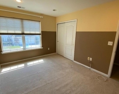 40 Black Bear Ct - Photo Thumbnail 5