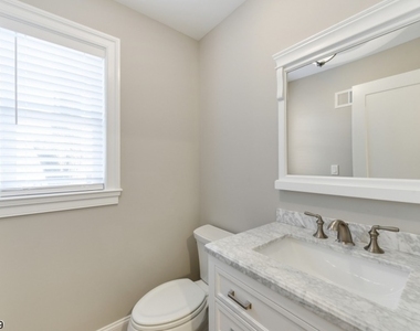 22 Lathrop Ave, Unit A - Photo Thumbnail 6