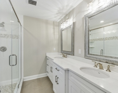 22 Lathrop Ave, Unit A - Photo Thumbnail 9