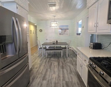 1115 Marcia Avenue - Photo Thumbnail 6