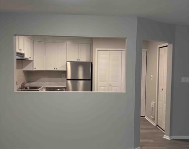 129 Amberly Drive - Photo Thumbnail 3