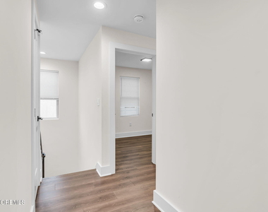 700 1st Avenue - Photo Thumbnail 12