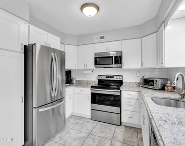 414 Andover Drive - Photo Thumbnail 14