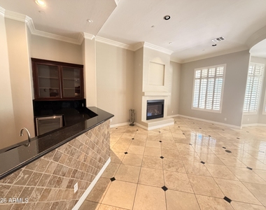 3952 E Expedition Way - Photo Thumbnail 5