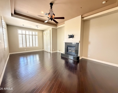 3952 E Expedition Way - Photo Thumbnail 25