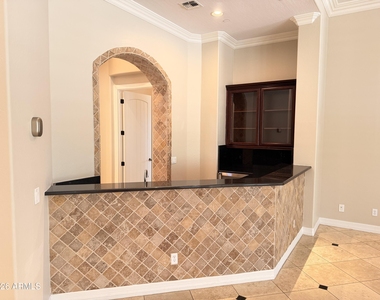 3952 E Expedition Way - Photo Thumbnail 6
