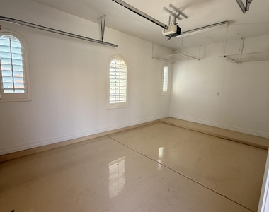 3952 E Expedition Way - Photo Thumbnail 63