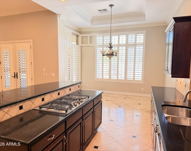 3952 E Expedition Way - Photo Thumbnail 19