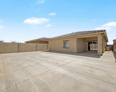 24564 W St Catherine Avenue - Photo Thumbnail 29