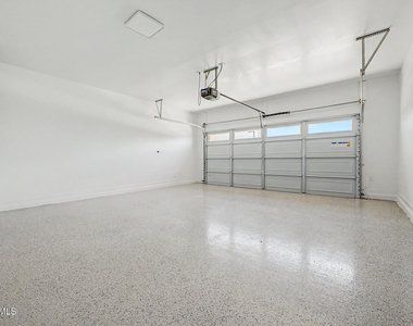 24564 W St Catherine Avenue - Photo Thumbnail 27