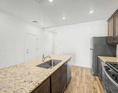 24564 W St Catherine Avenue - Photo Thumbnail 12