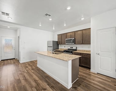 24564 W St Catherine Avenue - Photo Thumbnail 10
