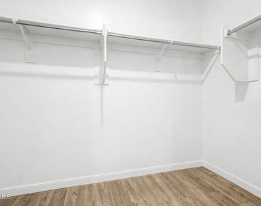 24564 W St Catherine Avenue - Photo Thumbnail 18