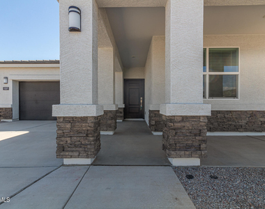 15371 W Smoketree Drive - Photo Thumbnail 7