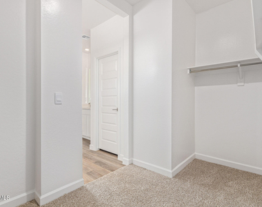 15371 W Smoketree Drive - Photo Thumbnail 23