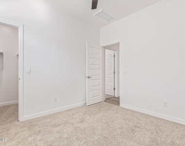 15371 W Smoketree Drive - Photo Thumbnail 27