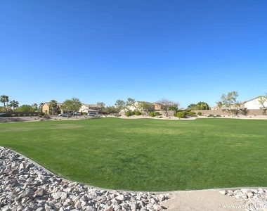 3131 E Silversmith Trail - Photo Thumbnail 20