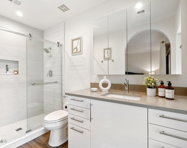 15829 E El Lago Boulevard - Photo Thumbnail 10
