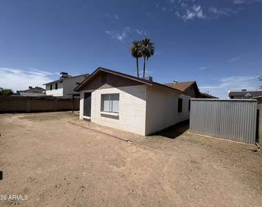 5321 W Riviera Drive - Photo Thumbnail 18